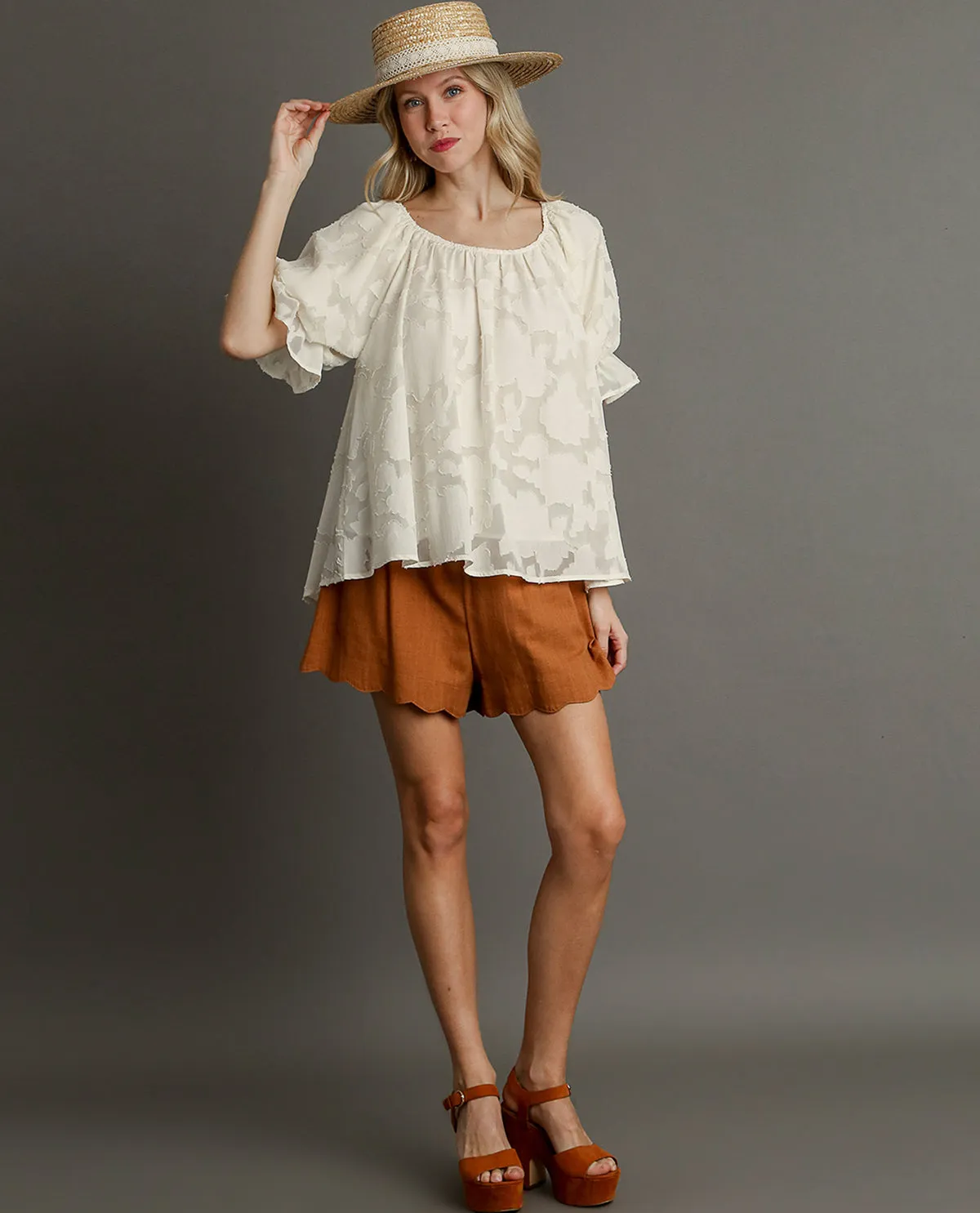 Jacquard Lace Bubble Sleeve Top