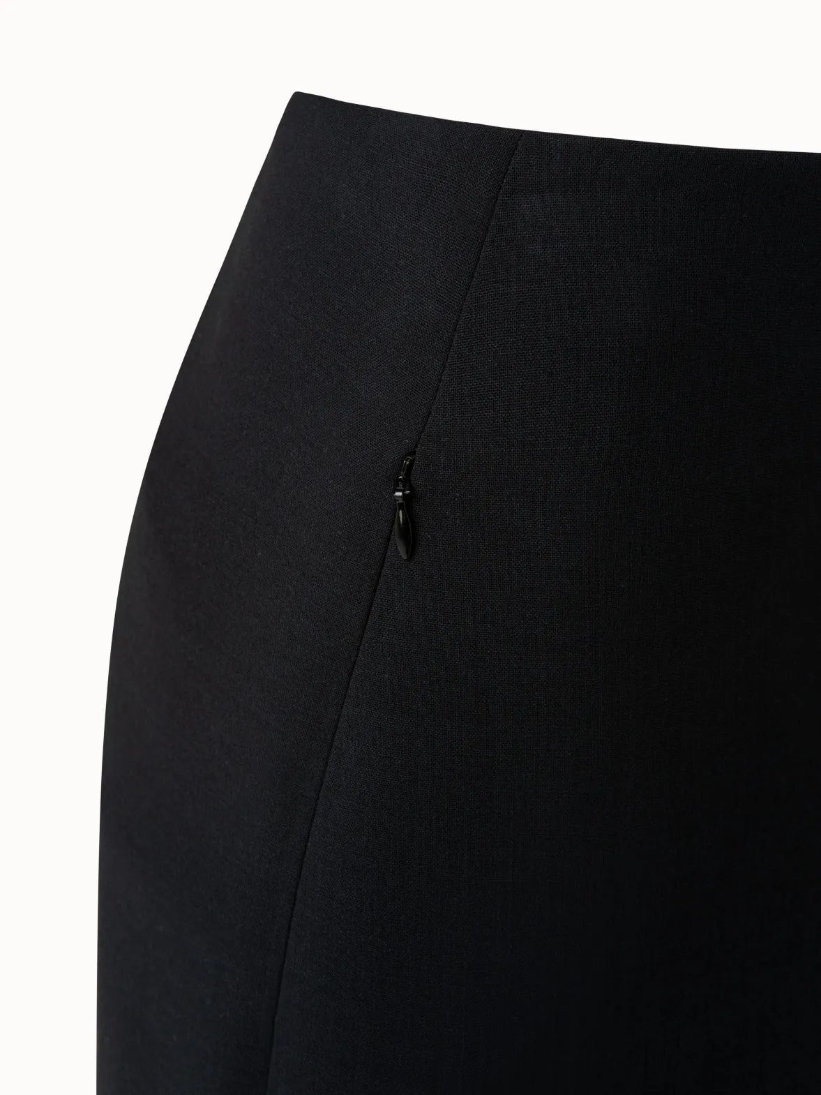 Pencil Skirt in Wool Double-Face with Zip Pockets