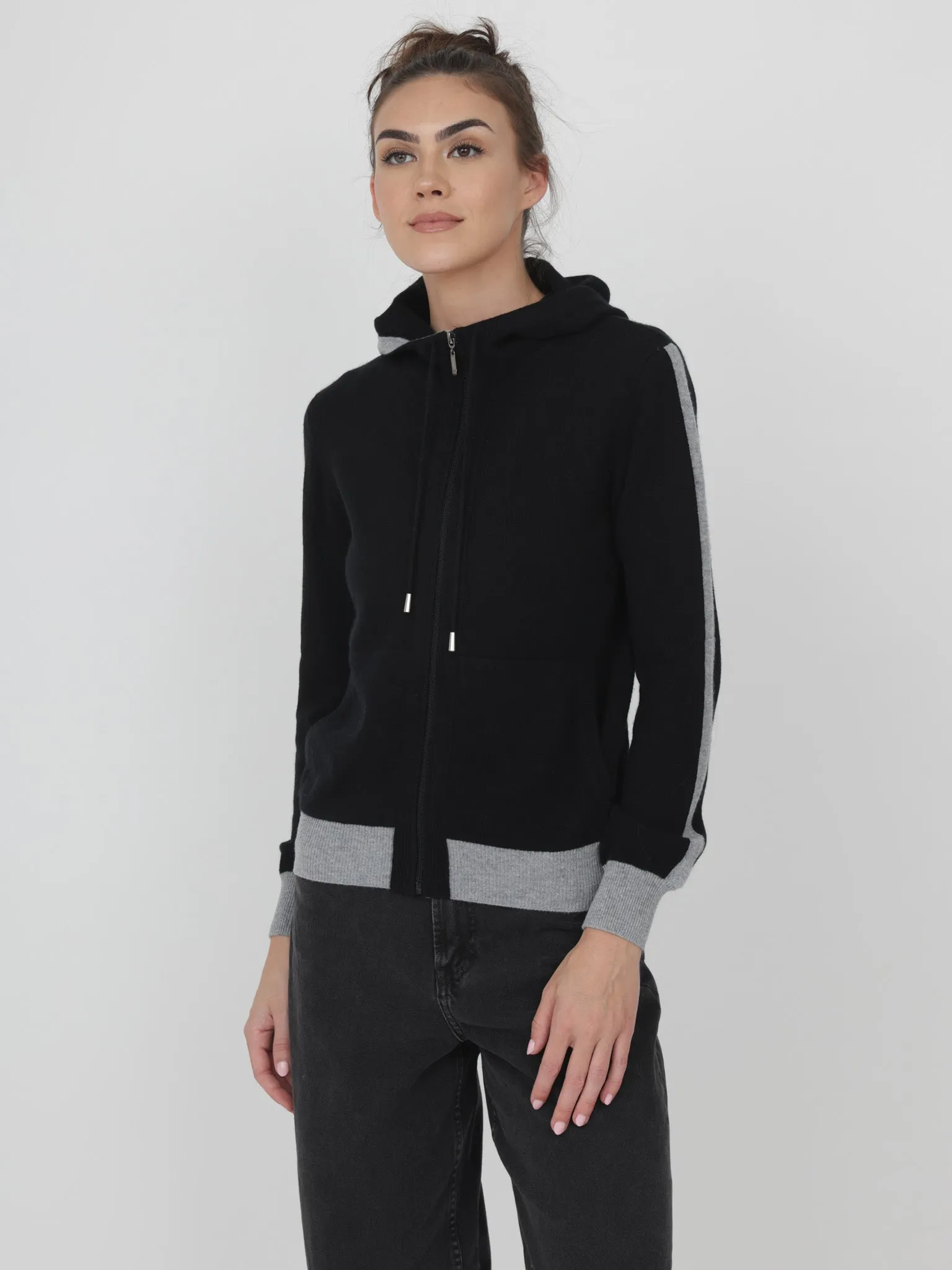 SOPHIE ZIP-UP HOODIE