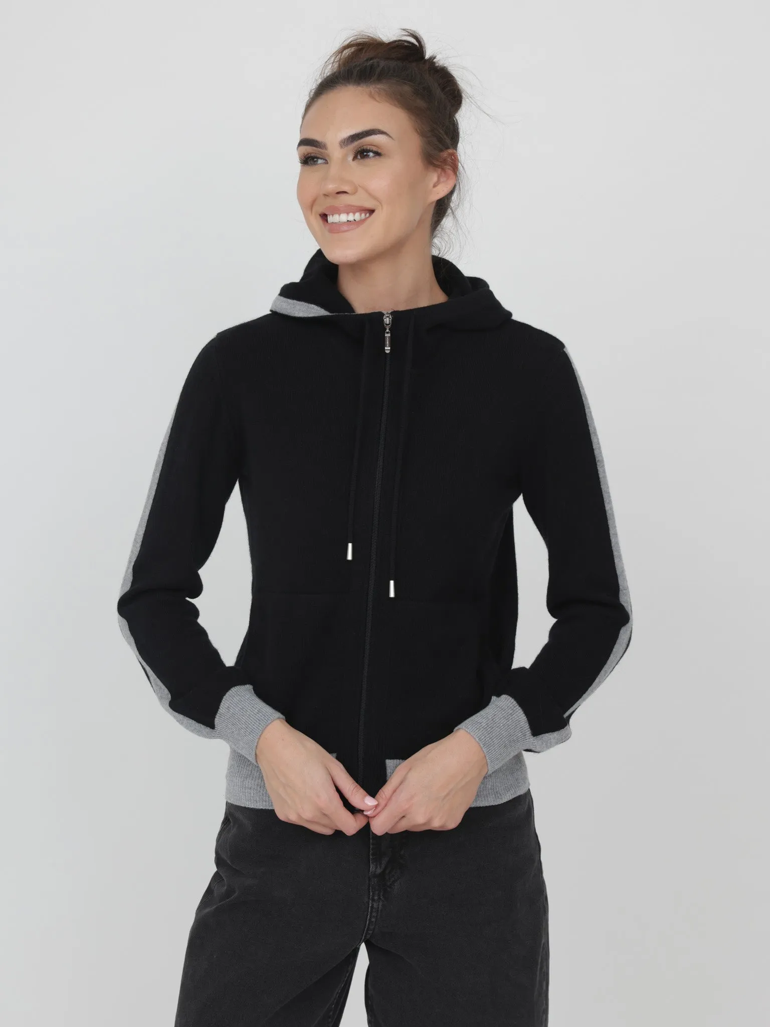 SOPHIE ZIP-UP HOODIE